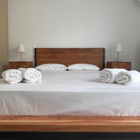 Athenian Modern 2Bd Apt Next To Metro And Archaeological Museum Exterior foto